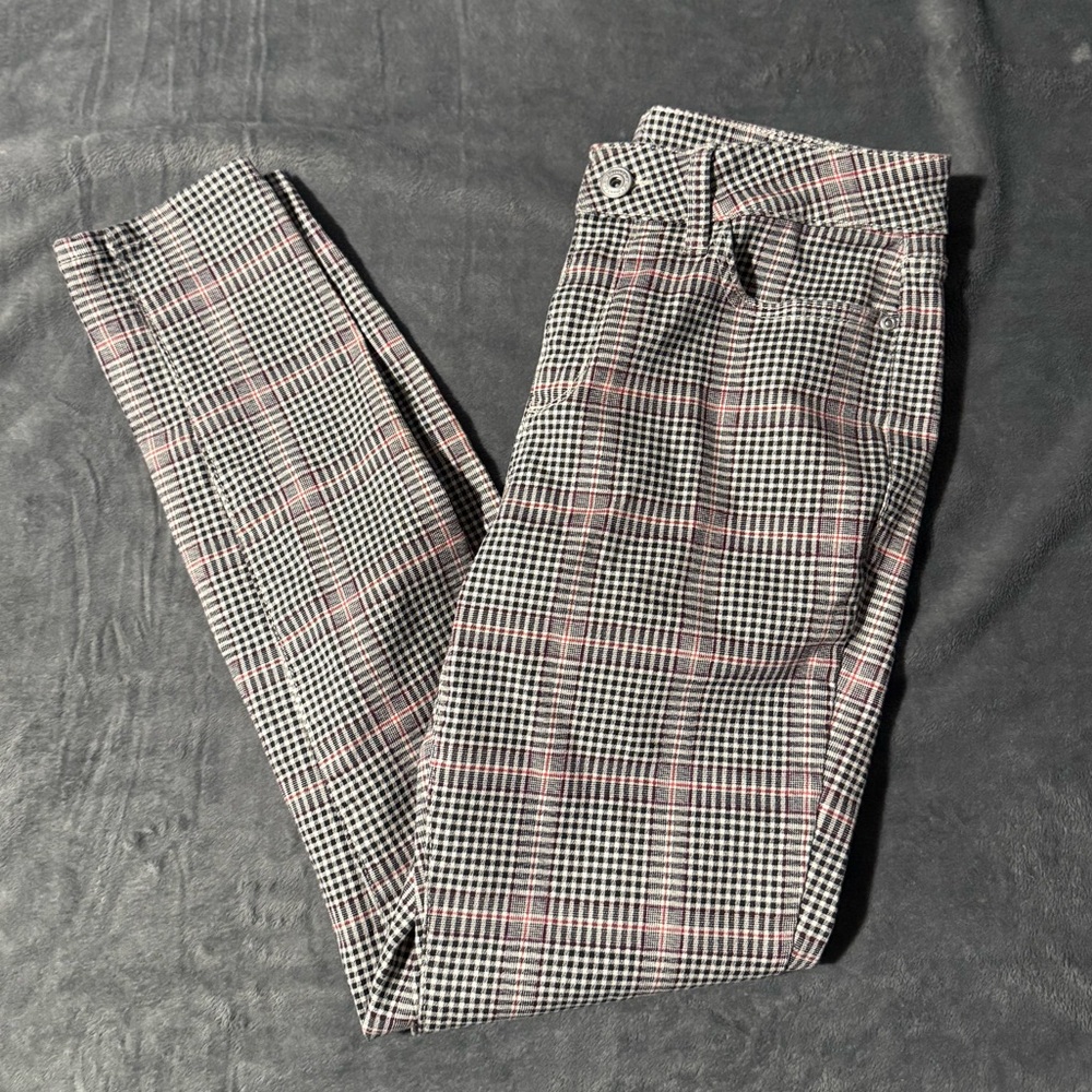 St. John's Bay Black and Pink Plaid Skinny Pants